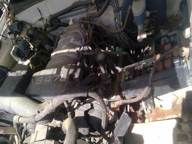2004 TOYOTA TUNDRA, WHITE, EXTD CAB, 4.7L, AT, 4WD.  Z26444